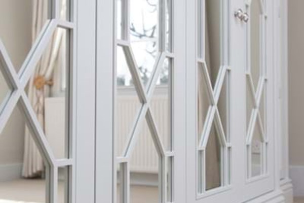 Bespoke fitted wardrobe designs Bespoke fitted wardrobe designs